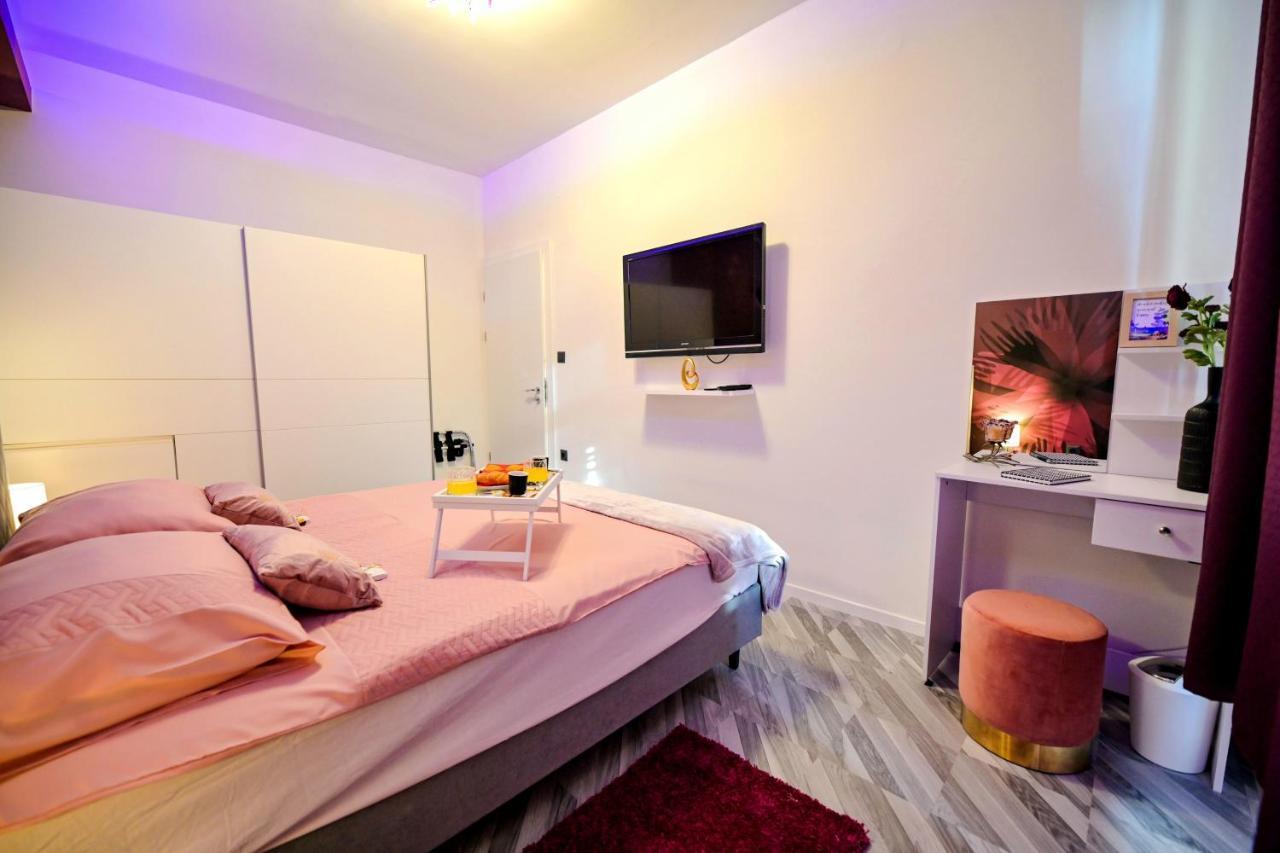 Luxury Apartment Laura Zadar Exterior photo