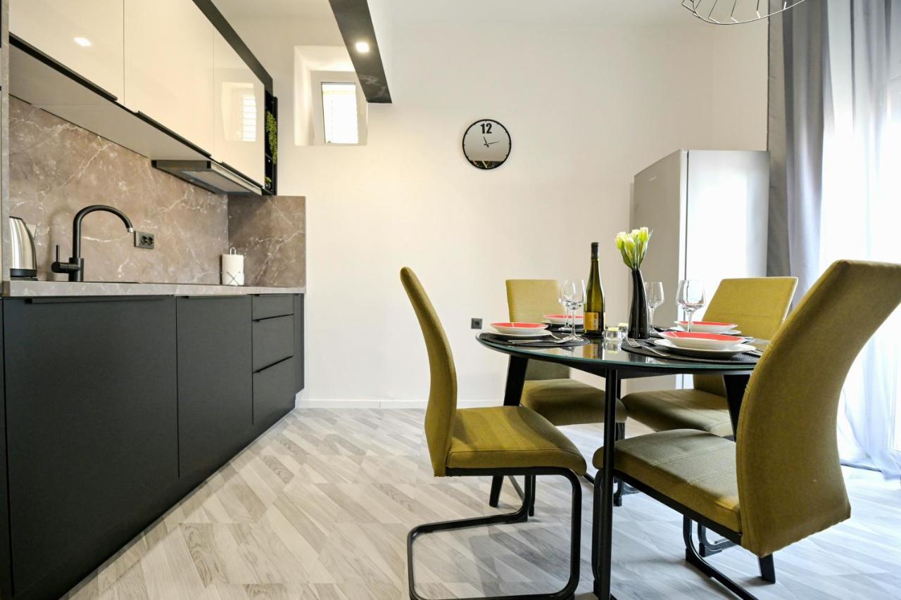 Luxury Apartment Laura Zadar Exterior photo